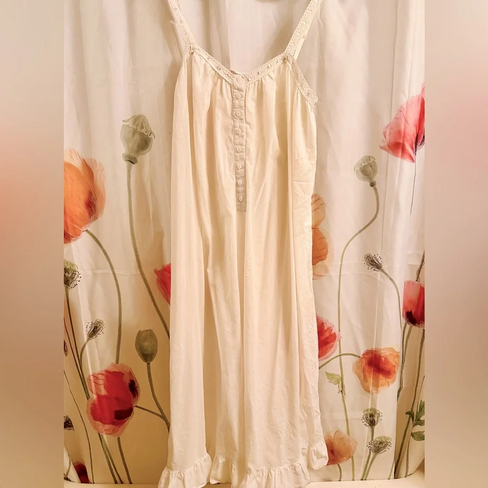 Vintage Y2K Victoria’s Secret Cotton Maxi Nightgown 90’s Canterbury Collection - Picture 2 of 13